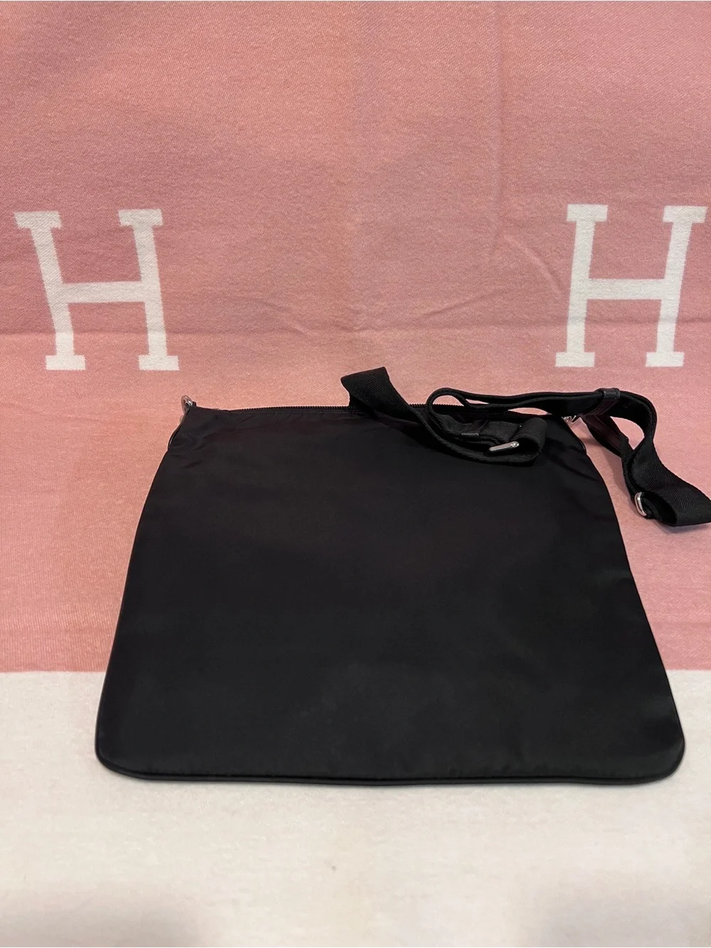 Prada🌟Black Nylon Messenger Crossbody Bag UNISEX. Offers always welcome!
